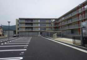 年貢町団地 外観1
